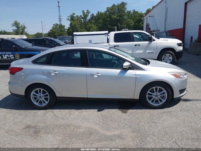 2017 FORD FOCUS SE 14