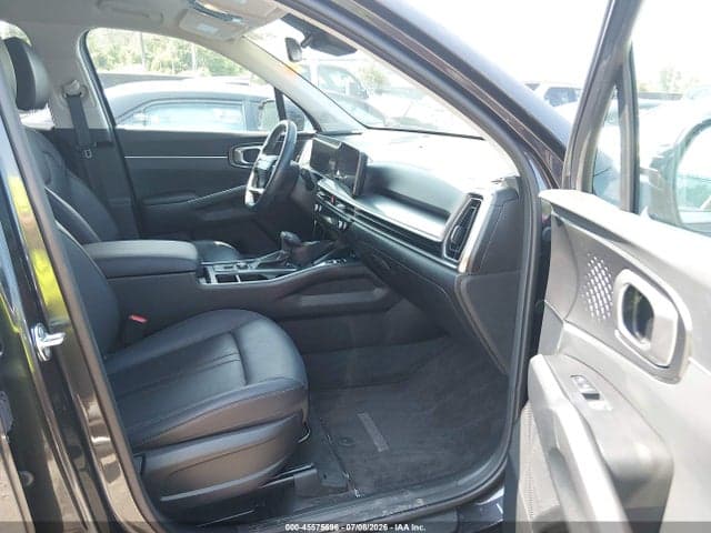 2026 KIA SORENTO S 5