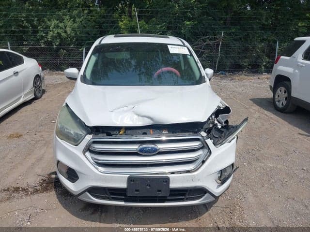 2017 FORD ESCAPE SE 12