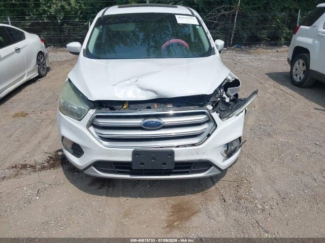 2017 FORD ESCAPE SE 17