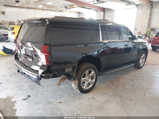 2017 CHEVROLET SUBURBAN LT 4