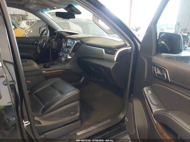 2017 CHEVROLET SUBURBAN LT 5