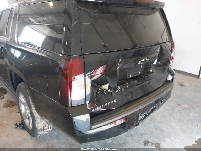 2017 CHEVROLET SUBURBAN LT 6