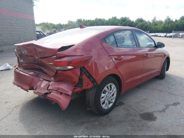 2017 HYUNDAI ELANTRA SE 4