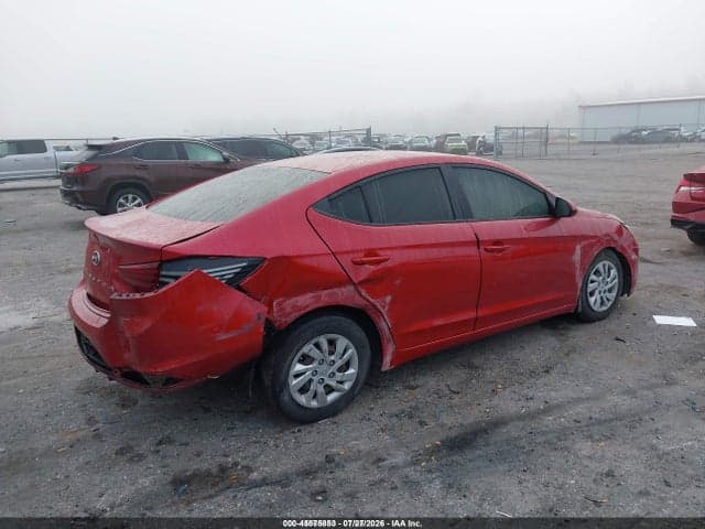 2020 HYUNDAI ELANTRA SE 4