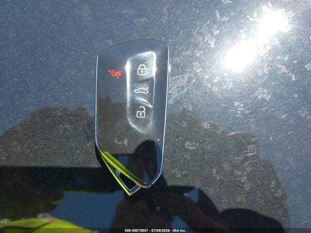 2024 VOLKSWAGEN GOLF R 2.0T 11
