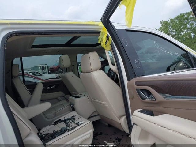 2021 GMC YUKON XL 4WD DENALI 8