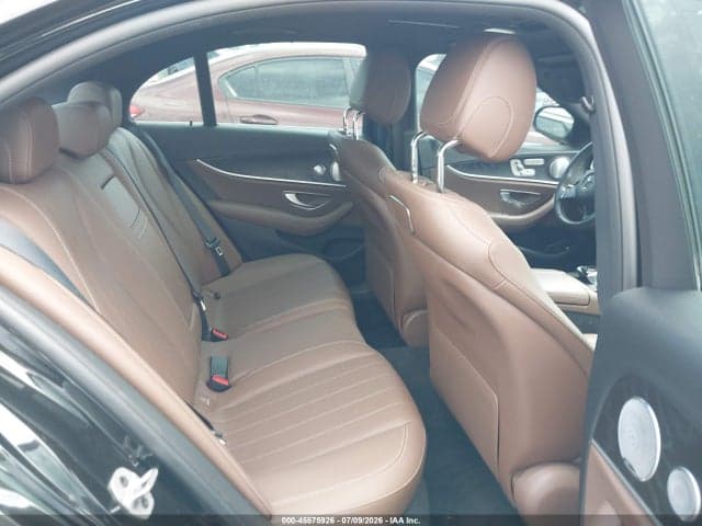 2018 MERCEDES-BENZ E 300 8
