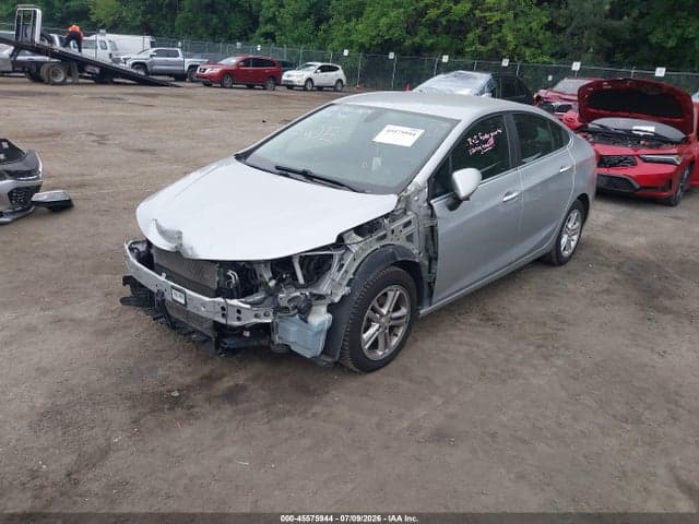 2018 CHEVROLET CRUZE LT AUTO 2