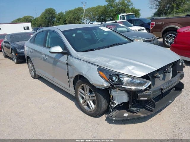2019 HYUNDAI SONATA SE 1