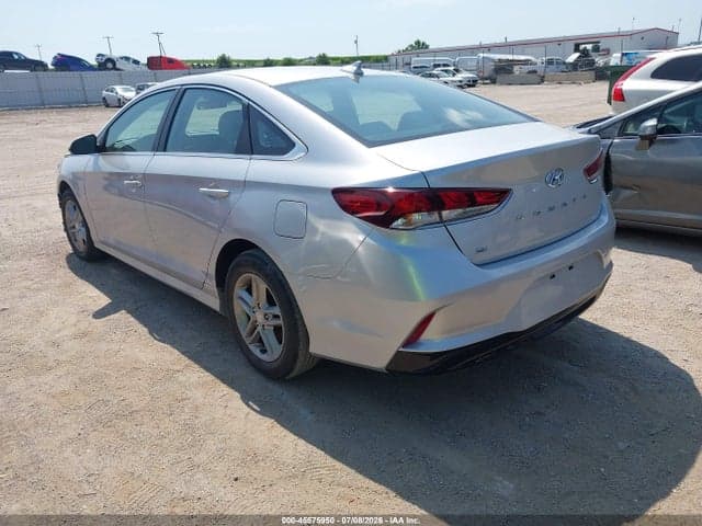2019 HYUNDAI SONATA SE 3