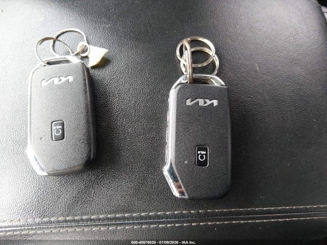 2022 KIA SORENTO HYBRID EX 11