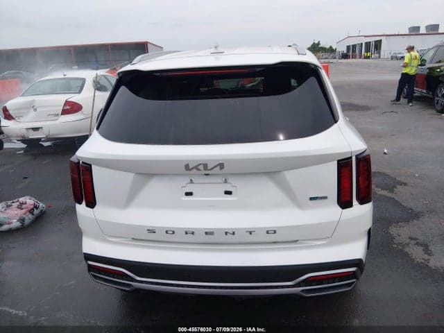 2022 KIA SORENTO HYBRID EX 17