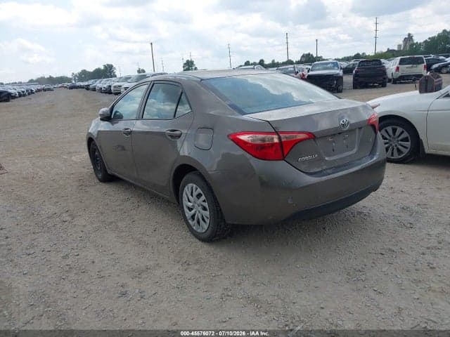 2018 TOYOTA COROLLA LE 3