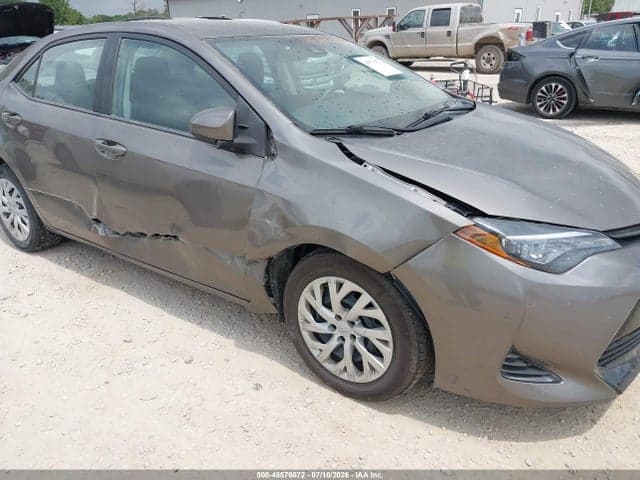 2018 TOYOTA COROLLA LE 6