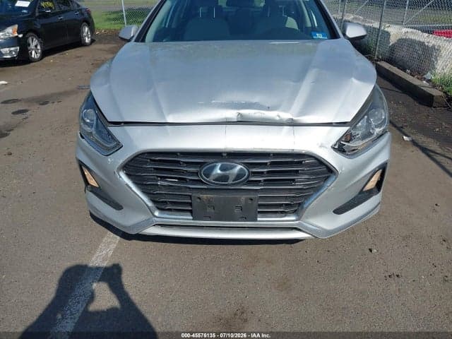 2018 HYUNDAI SONATA SE 12