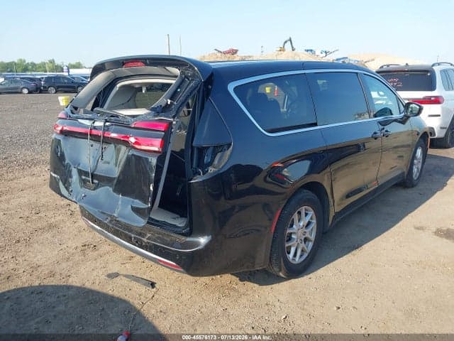 2024 CHRYSLER PACIFICA TOURING L 4