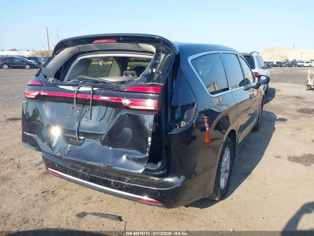 2024 CHRYSLER PACIFICA TOURING L 6