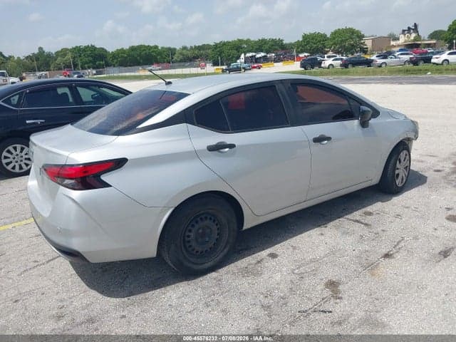 2020 NISSAN VERSA S XTRONIC CVT 4