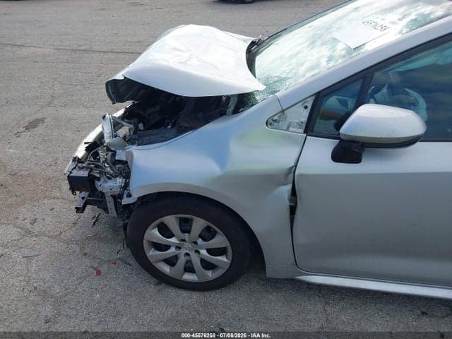 2021 TOYOTA COROLLA LE 6