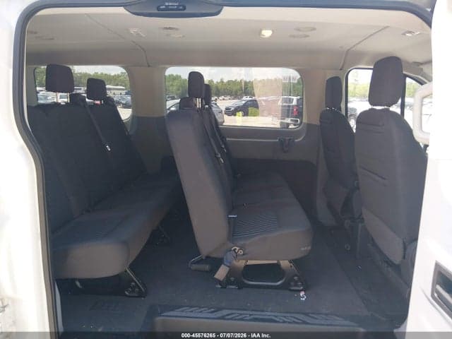 2018 FORD TRANSIT-150 XL 8