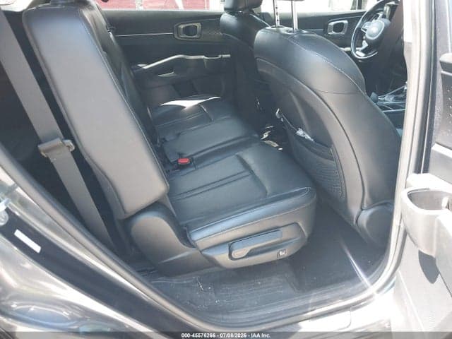 2021 KIA SORENTO S 8