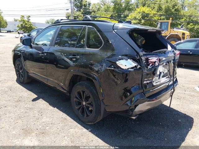 2024 TOYOTA RAV4 HYBRID SE 3