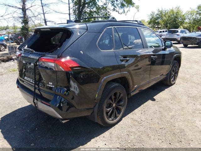 2024 TOYOTA RAV4 HYBRID SE 4