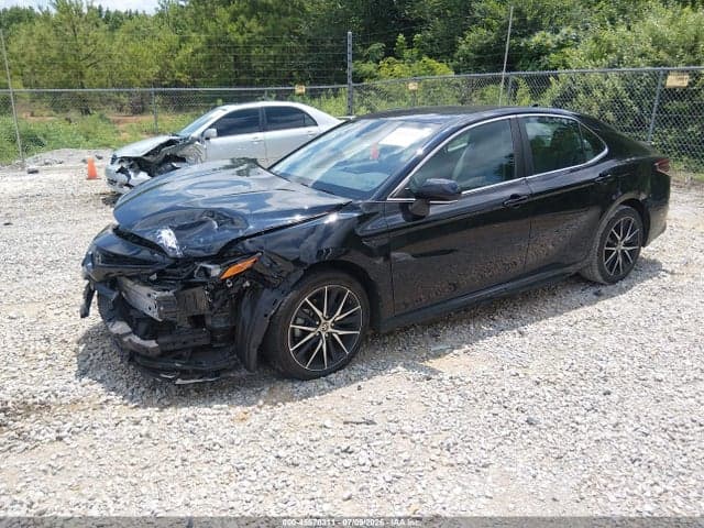 2022 TOYOTA CAMRY SE 3