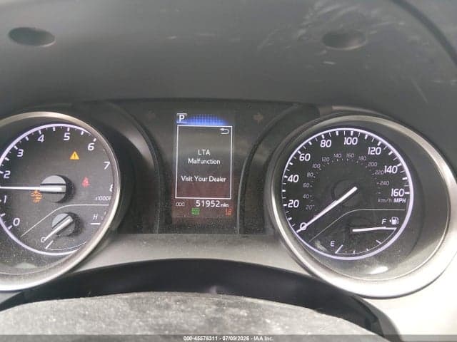 2022 TOYOTA CAMRY SE 8