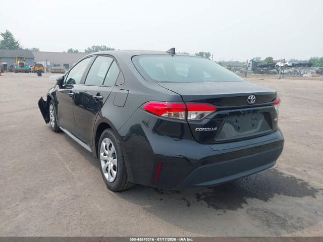 2022 TOYOTA COROLLA LE 3