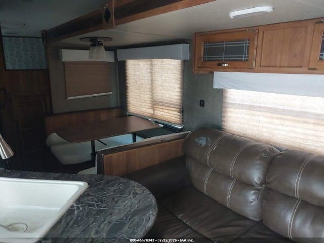 2017 KEYSTONE SPRINGDALE TRAVEL TRLR 5