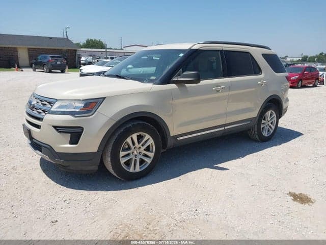 2018 FORD EXPLORER XLT 2
