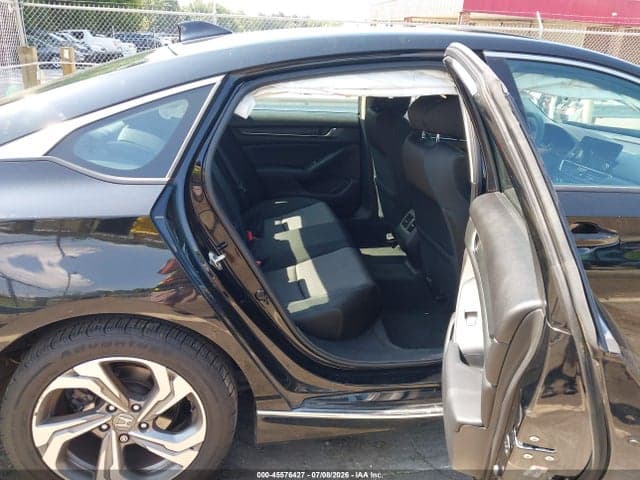 2018 HONDA ACCORD EX 8