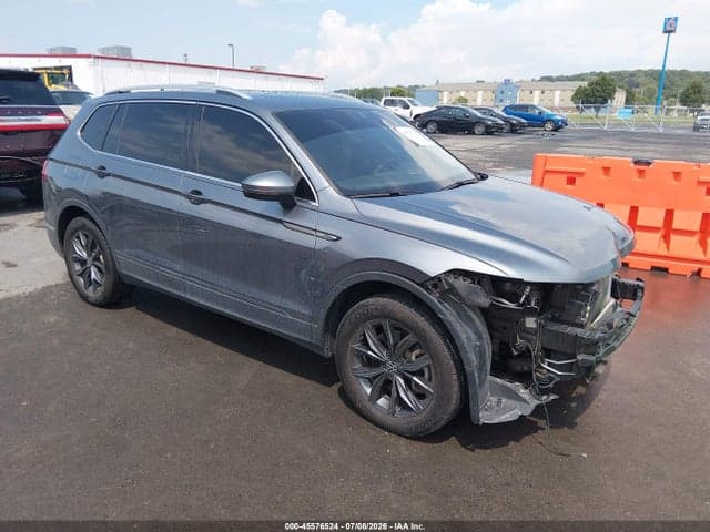 2022 VOLKSWAGEN TIGUAN 2.0T SE - 1
