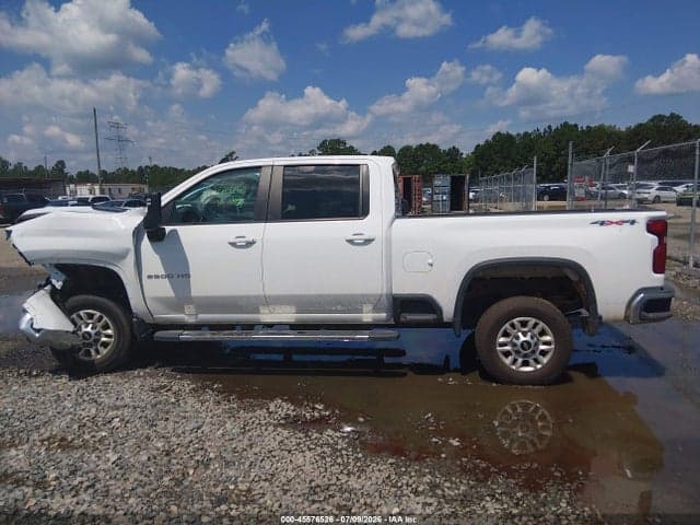2025 CHEVROLET SILVERADO 2500HD 4WD STANDARD BED LT 14