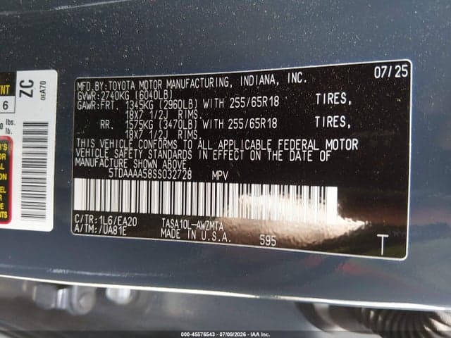 2025 TOYOTA GRAND HIGHLANDER XLE 9