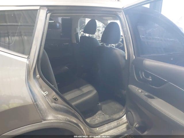 2019 NISSAN ROGUE S 8