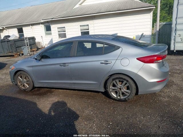2017 HYUNDAI ELANTRA SE 14