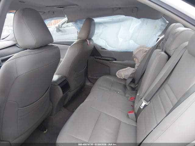 2017 TOYOTA CAMRY LE 9
