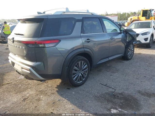 2025 NISSAN PATHFINDER SL FWD 4