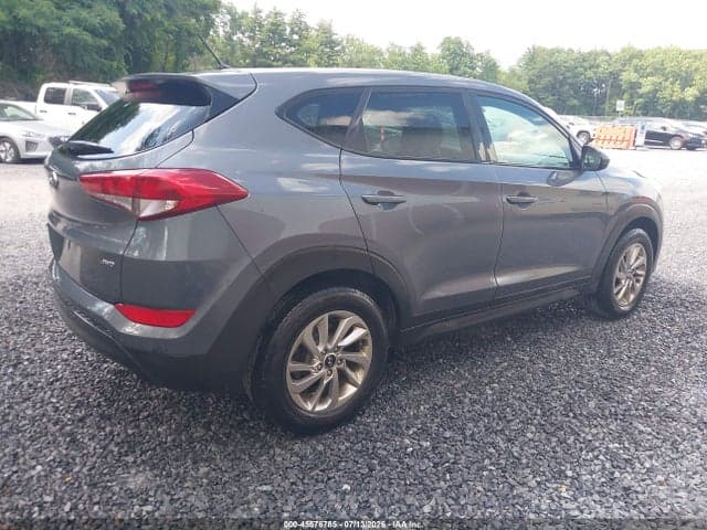 2018 HYUNDAI TUCSON SE 4