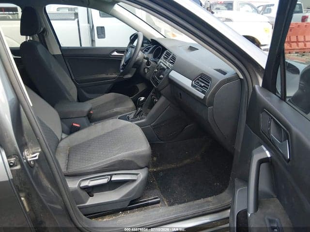 2018 VOLKSWAGEN TIGUAN 2.0T S 5