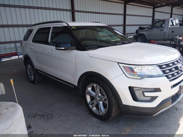 2017 FORD EXPLORER XLT 1