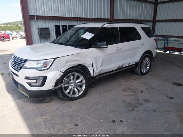 2017 FORD EXPLORER XLT 2