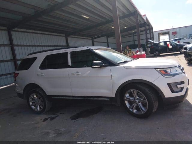 2017 FORD EXPLORER XLT 13