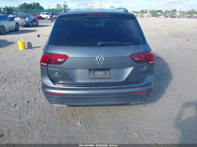 2018 VOLKSWAGEN TIGUAN 2.0T S 16