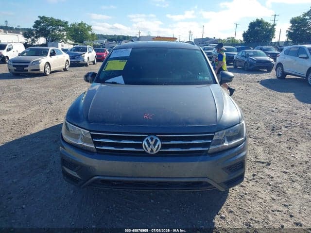 2018 VOLKSWAGEN TIGUAN 2.0T S 6