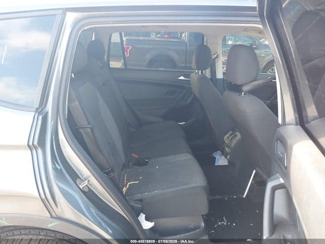 2018 VOLKSWAGEN TIGUAN 2.0T S 8