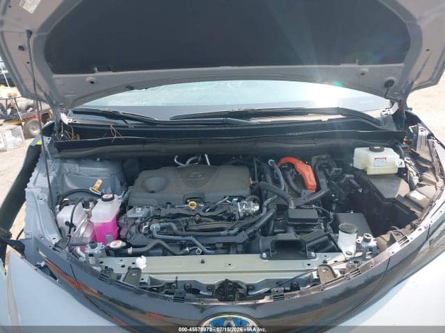 2025 TOYOTA SIENNA XSE 10
